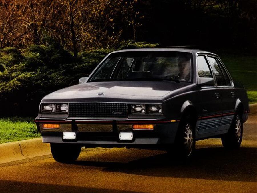  Cadillac Cimarron 1984 года  (фото 3 из 4)